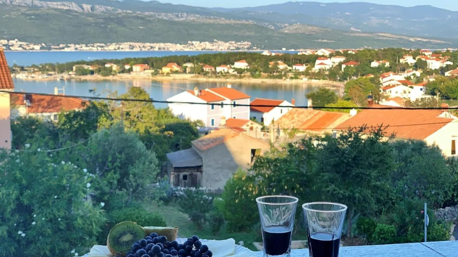 Ferienwohnung Fuer 6 Personen Ca 83 M In Silo, Adriakueste Kroatien Kroatische Inseln